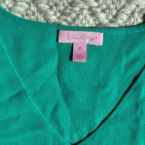 SOLD Lilly Pulitzer Cumberland Sweater Tank - Picture 3 of 3